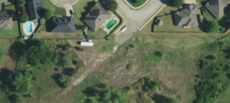 Commercial Land