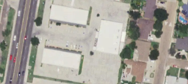 Single-Story Retail Building