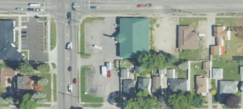Multi-Storefront Retail Property