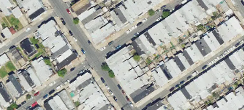 Mixed-Use Property with Apartment