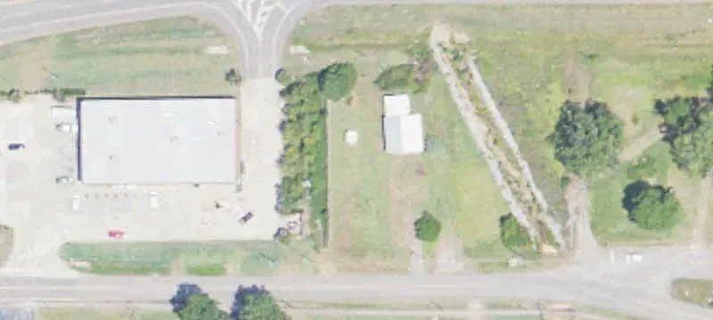 Warehouse Property with Overhead Doors