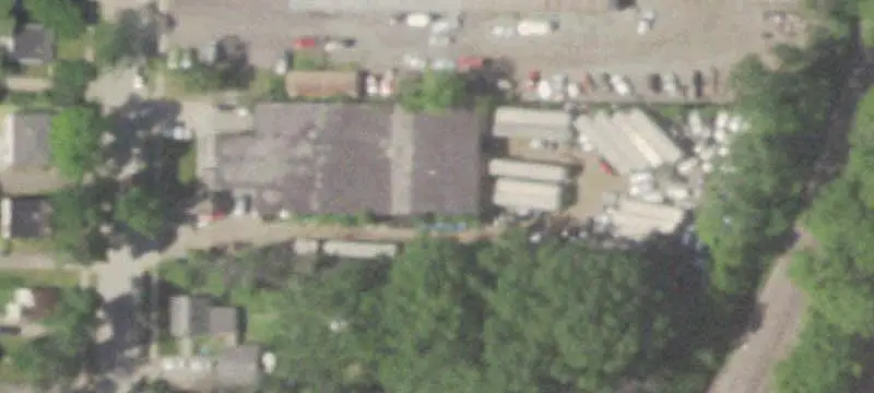 Auto Salvage Operation with Equipment