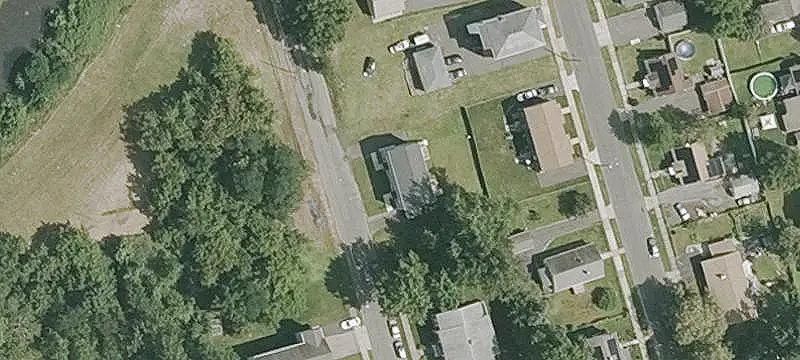 Two-Unit Modern Duplex