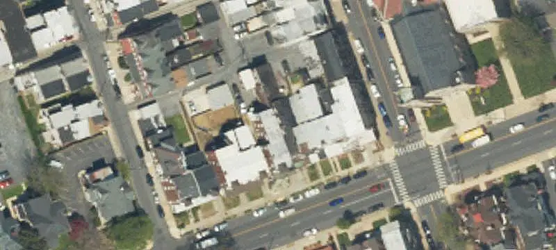 Mixed-Use Property with Living Quarters