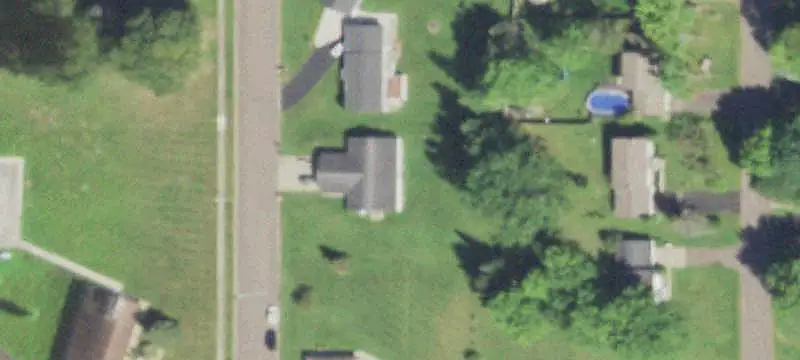 Duplex with Central Garage