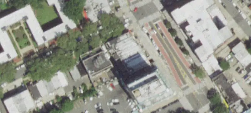 Multi-Unit Retail Building