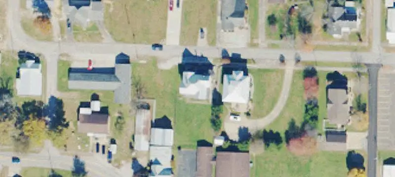 4-Unit Apartment Building