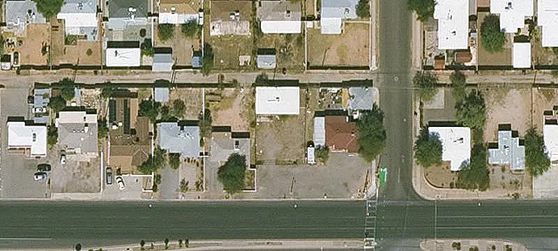 Fenced-Yard Specialty Property