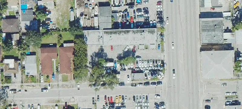 Warehouse with Drive-In Bay