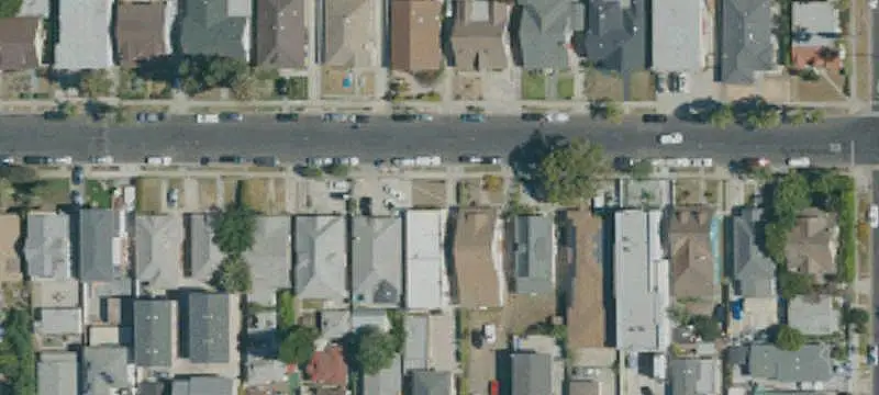 8-Unit Apartment Building