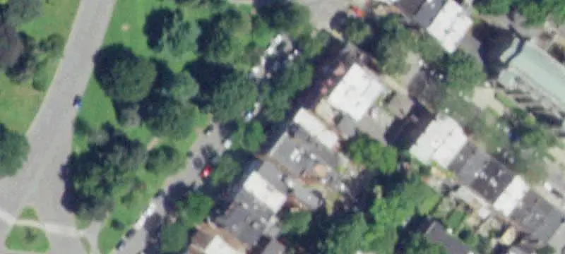 6-Unit Apartment Building