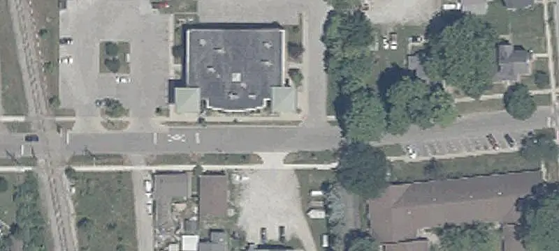 Multi-Suite Office Building