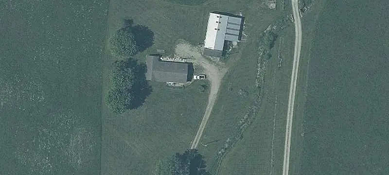 Mixed-Use Property with Service Bay