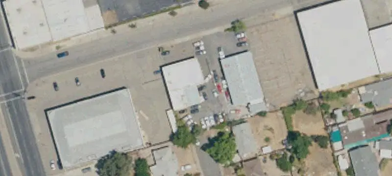 Auto Shop with Vehicle Lifts