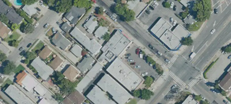 Liquor Store with Kitchen