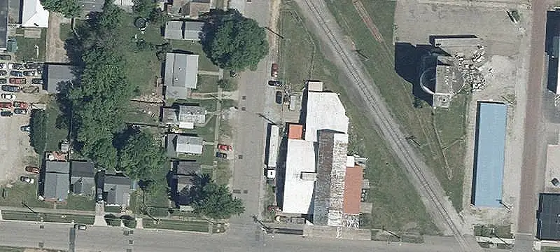 Warehouse with Freight Elevator