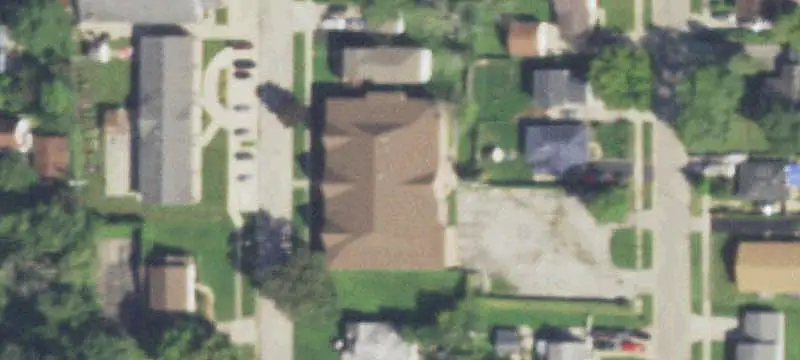 10-Bedroom Mixed-Use Facility