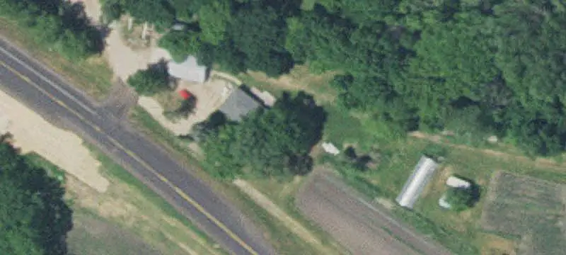 Kelly Lake Waterfront Land