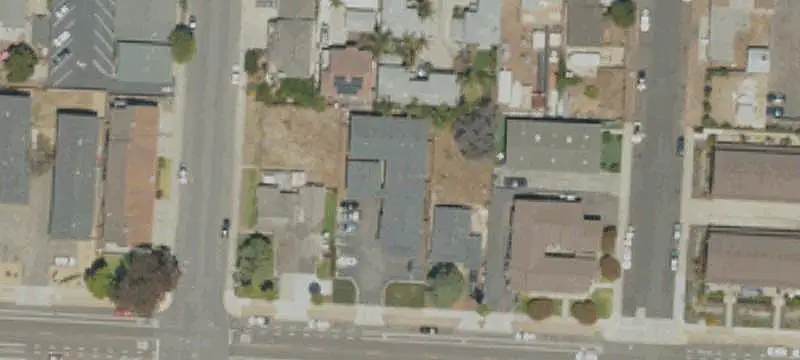 7-Unit Apartment Building with Garages