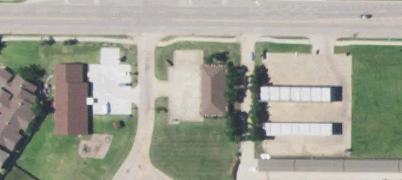 Office Building with Two-Side Layout