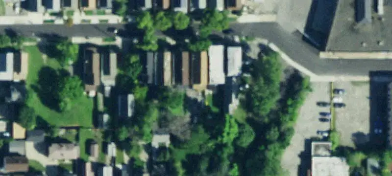 2-Unit Duplex with In-Unit Laundry