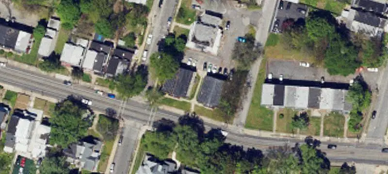 12-Unit Apartment Buildings