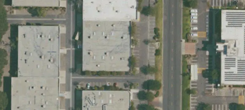Freestanding Warehouse with Loading