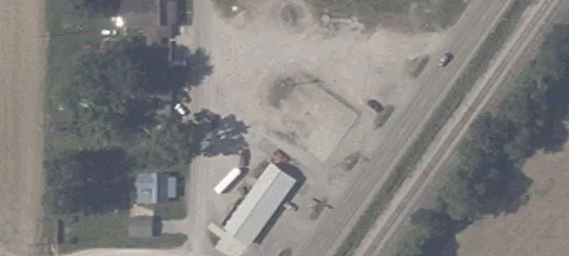 Dual-Access Commercial Land