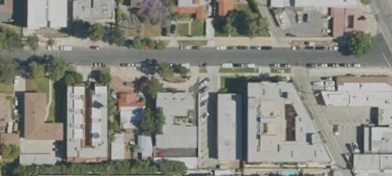 8-Unit Apartment Building
