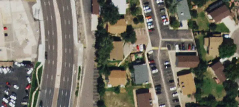 4-Unit Apartment Building