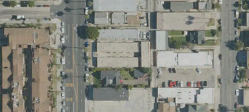 15-Unit Apartment Building