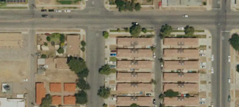 Duplex with Private Parking