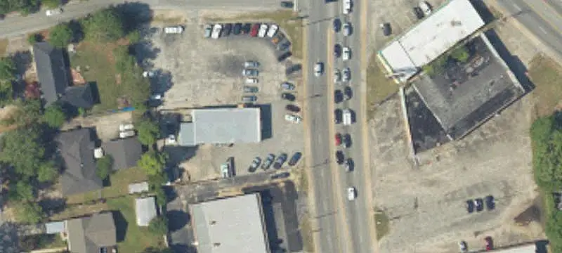 Corner-Lot Flex Building