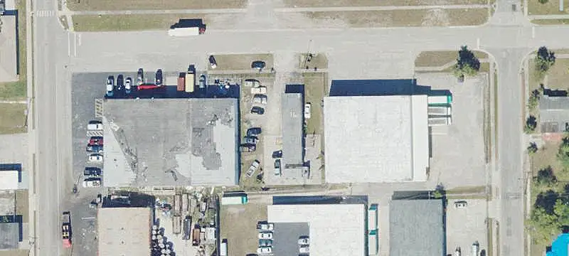 Auto Repair Shop with Paint Booth