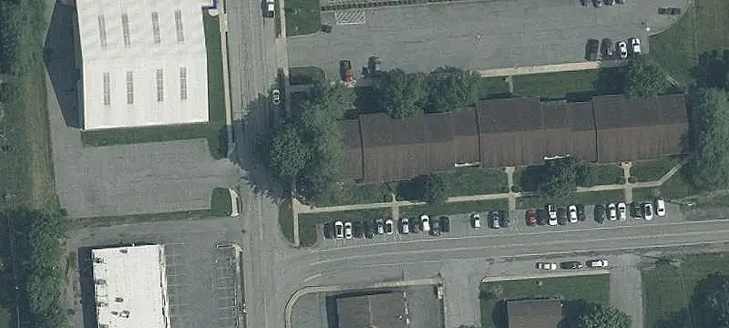 Flex Space with Warehouse Doors