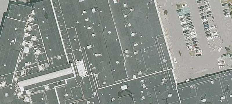 Anchored Shopping Center Space