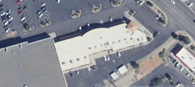 Retail Space with Lease Options