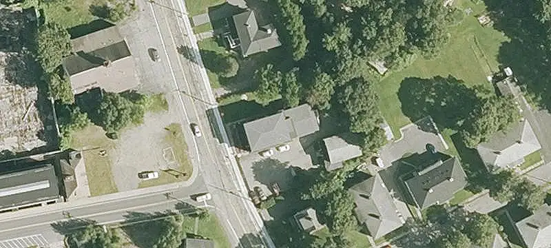 11-Unit Mixed-Use Property