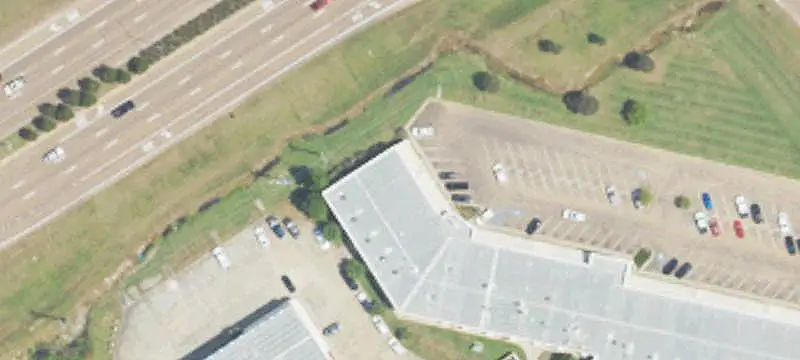 16-Unit Retail Strip Center