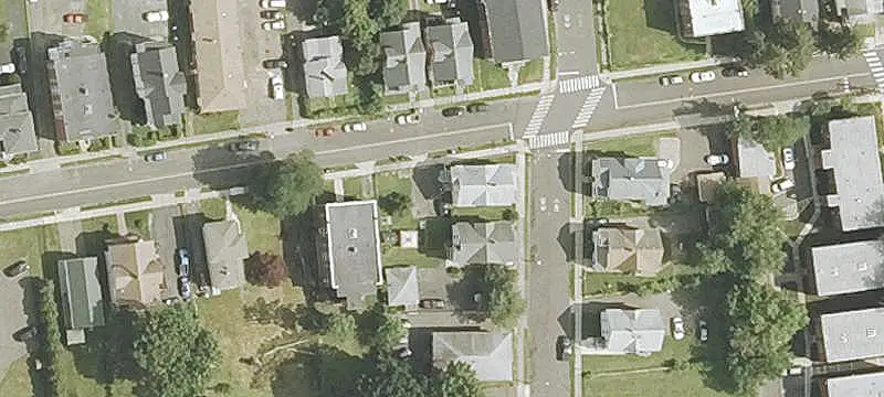 Three-Unit Floor-Through Triplex