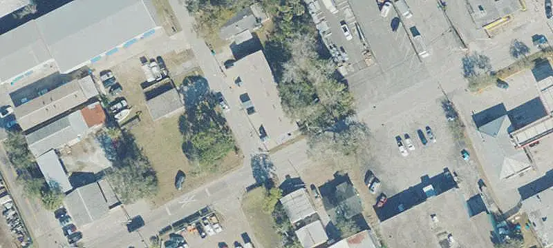 8-Unit Apartment Building