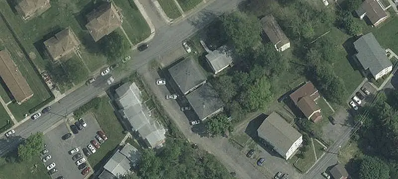8-Unit Apartment Building