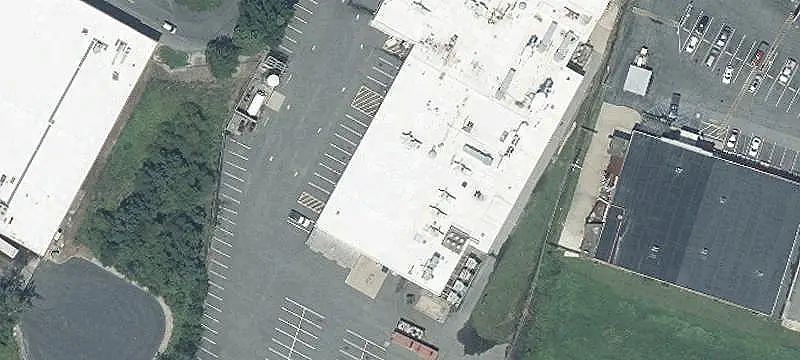 Manufacturing Facility with Mezzanine