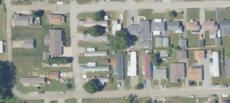 10-Pad Mobile Home Park