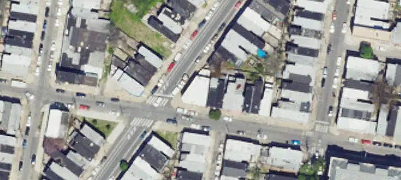 3-Unit Mixed-Use Property