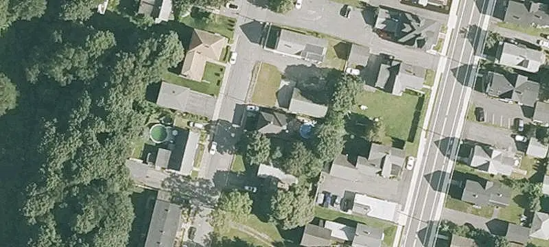 Two-Unit Duplex with Deck