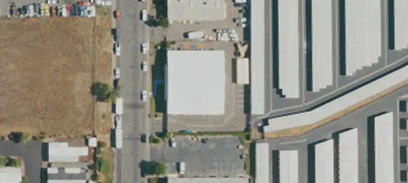 Flex Space with Fenced Yard