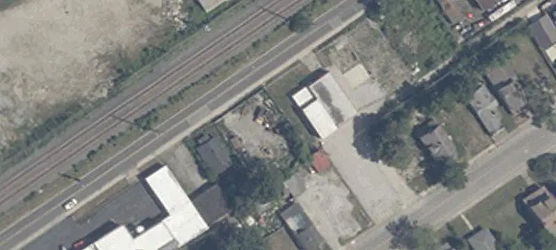Commercial Lots & Land