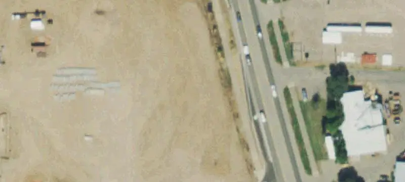 Highway-Exposed Retail Space