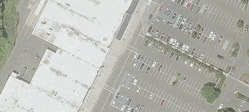 Retail Hub Shopping Center Space